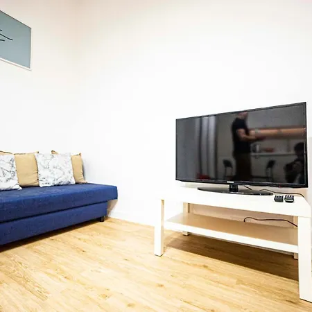 Appartement Spacious With 3 Meter Ceilings, Powisle, The Old Town